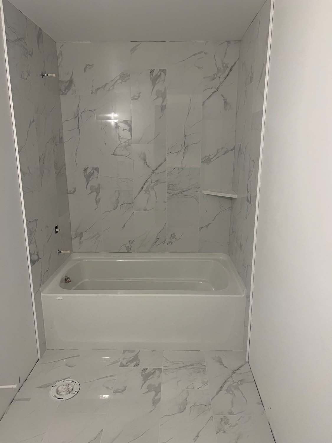 Marble-look tub surround